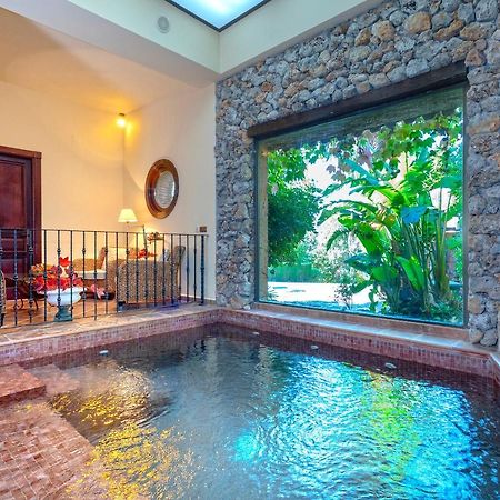 Alcaucín Casa Flores Con Piscina Interior Climatizada מראה חיצוני תמונה