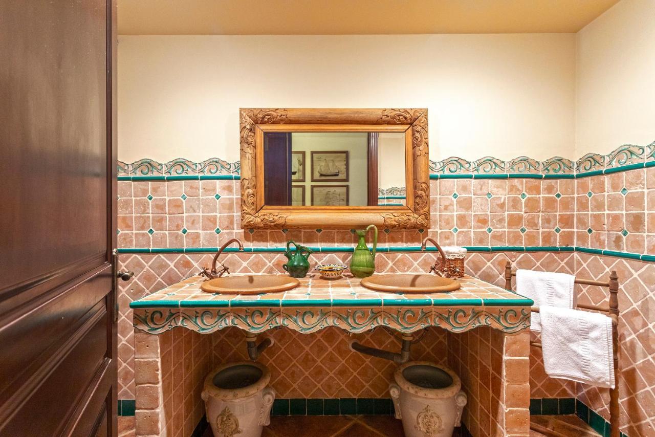 Alcaucín Casa Flores Con Piscina Interior Climatizada מראה חיצוני תמונה